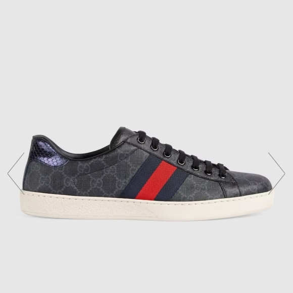 Gucci Ace GG Supreme Sneakers - Picture 1 of 10